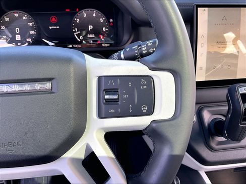 Used 2025 Land Rover Defender 110 S AWD/4WD image 22