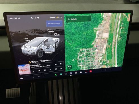 Used 2024 Tesla Cybertruck AWD Crew Cab image 3