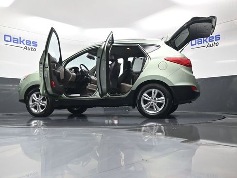 Used 2011 Hyundai Tucson GLS image 58