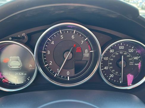 Used 2021 MAZDA MX-5 Miata RF Club image 9