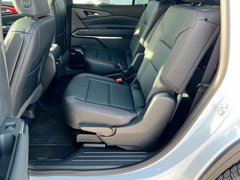 New 2026 Chevrolet Traverse Z71 w/ Enhanced Driving Package image 22