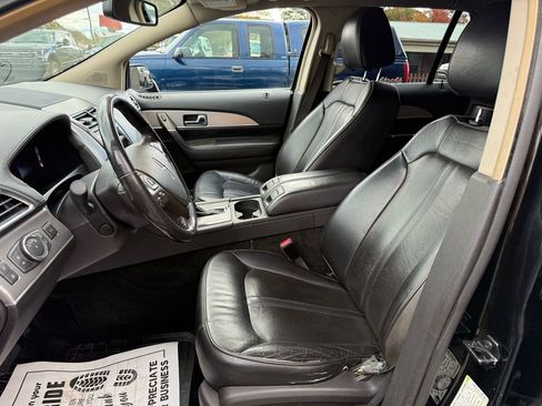 Used 2012 Lincoln MKX AWD image 9