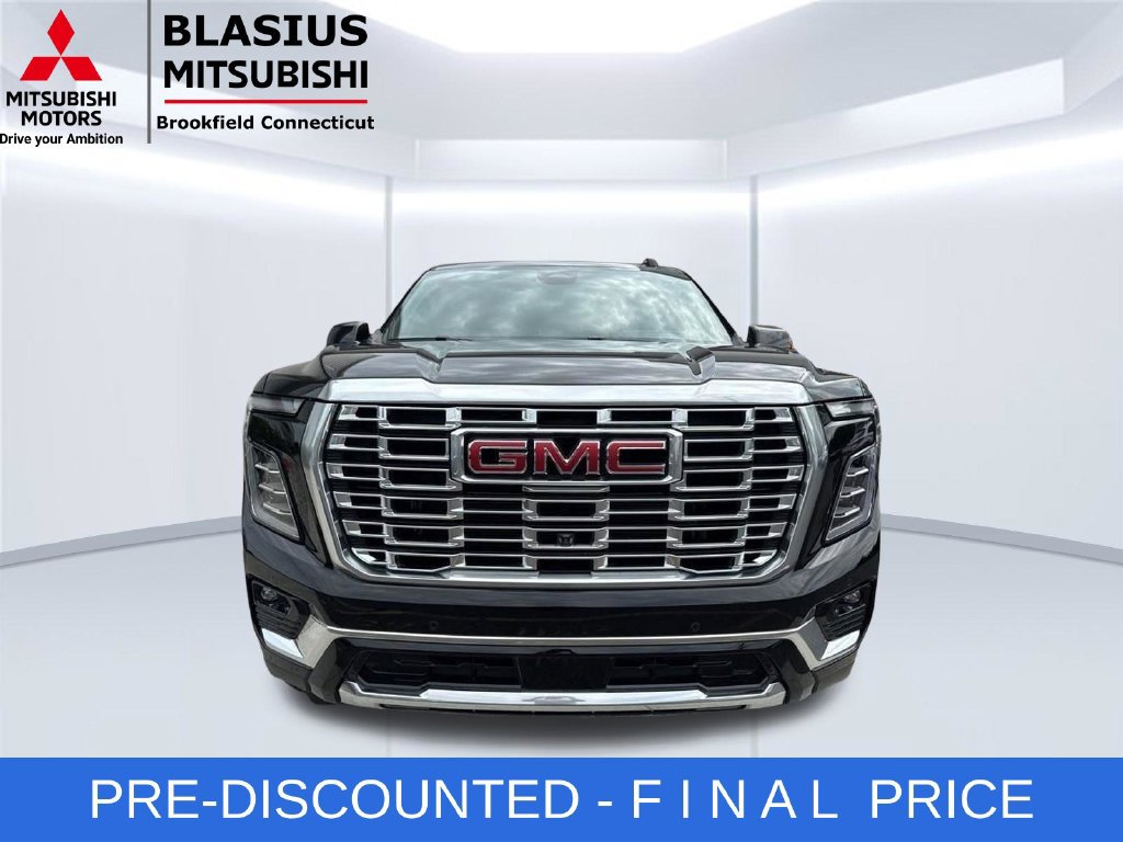 Used 2026 GMC Yukon Denali w/ Sun & Power Step Package AWD/4WD image 19