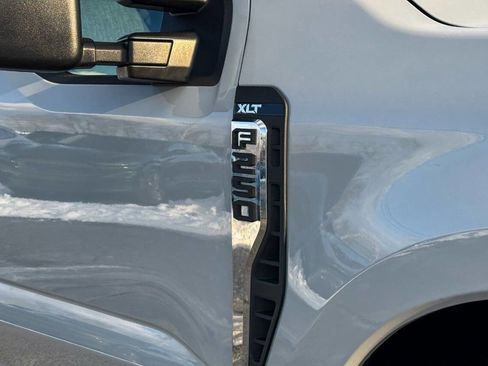 Used 2026 Ford F250 XLT w/ FX4 Off-Road Package image 10