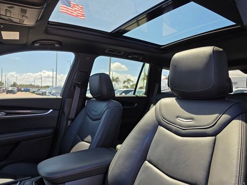 Used 2024 Cadillac XT6 Premium Luxury w/ LPO, Floor Liner Package image 24