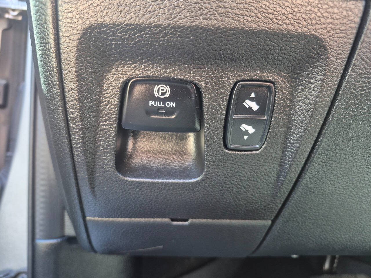 Used 2023 RAM 1500 Big Horn AWD/4WD image 15