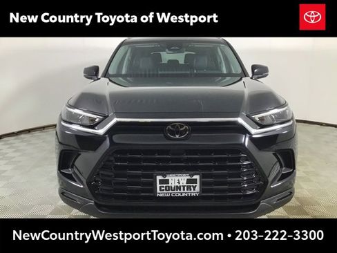 Certified 2024 Toyota Grand Highlander XLE image 2