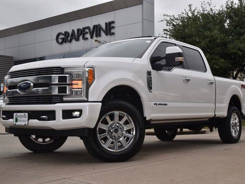 Used 2018 Ford F250 Limited w/ FX4 Off-Road Package AWD/4WD image 2