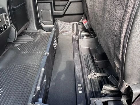Used 2018 Ford F250 Lariat w/ Lariat Ultimate Package AWD/4WD image 28