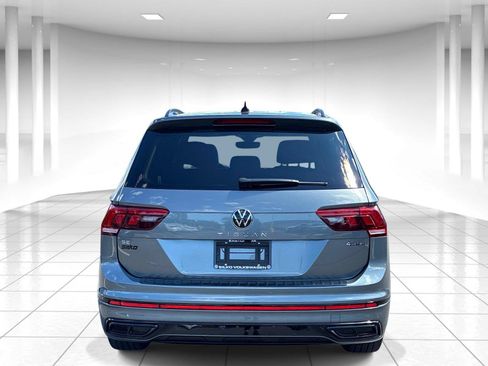 Certified 2023 Volkswagen Tiguan SE R-Line AWD/4WD image 6
