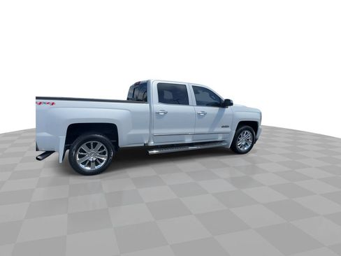 Used 2016 Chevrolet Silverado 1500 High Country w/ High Country Premium Package AWD/4WD image 8