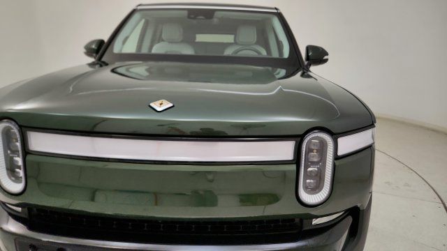 Used 2023 Rivian R1S Adventure Quad AWD/4WD image 23