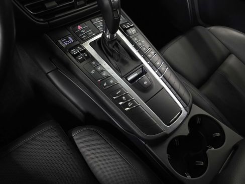 Used 2019 Porsche Macan S AWD/4WD image 28
