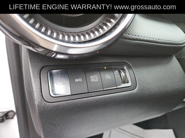 Used 2025 Chevrolet Equinox LT AWD/4WD image 16
