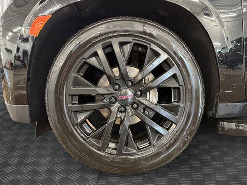 Used 2021 GMC Yukon SLT w/ SLT Luxury Plus Package image 33