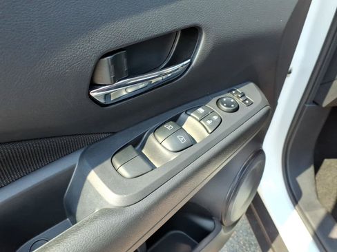 Certified 2024 Nissan Kicks SV FWD image 17