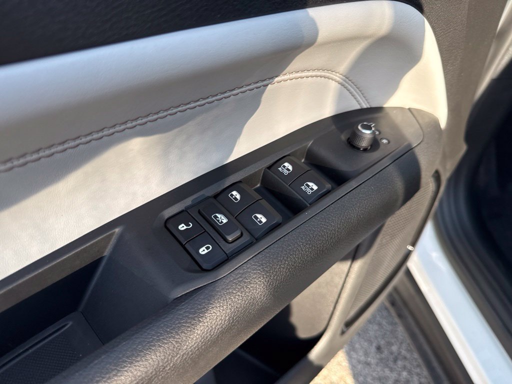New 2026 Jeep Compass Limited AWD/4WD image 18