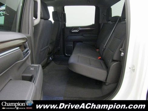 Certified 2024 Chevrolet Silverado 1500 LT image 18