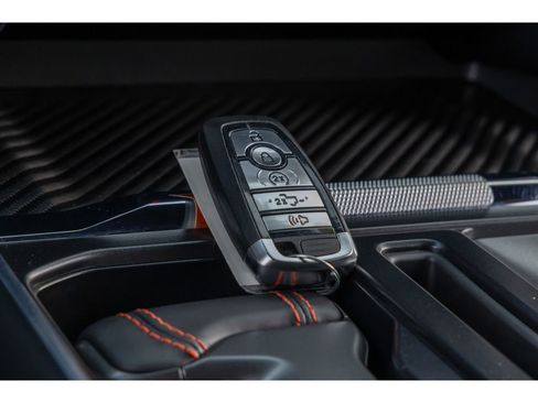 Used 2025 Ford F150 Raptor image 31