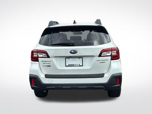 Used 2018 Subaru Outback 3.6R Limited AWD/4WD image 6