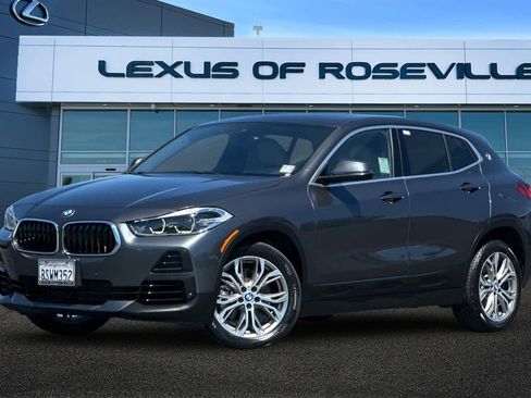 Used 2021 BMW X2 sDrive28i w/ Convenience Package FWD image 1