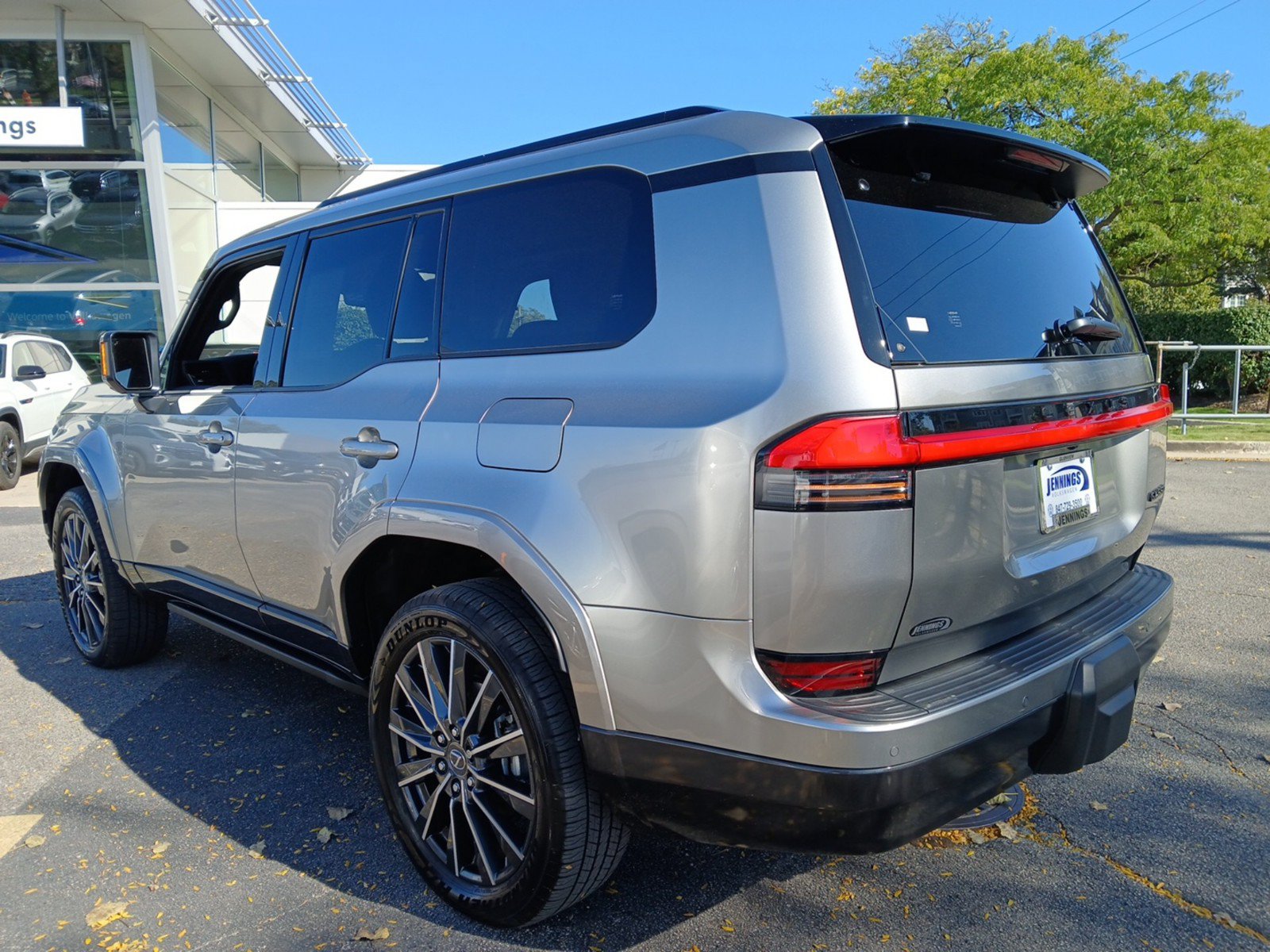 Used 2026 Lexus GX 550 w/ Accessory Package (2T) AWD/4WD image 5