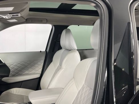 Used 2024 Mitsubishi Outlander SEL image 25