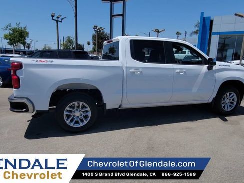 Certified 2023 Chevrolet Silverado 1500 LT AWD/4WD image 8