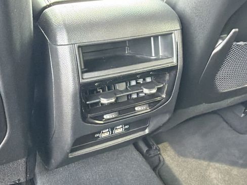 Used 2023 Jeep Grand Cherokee Laredo RWD image 25