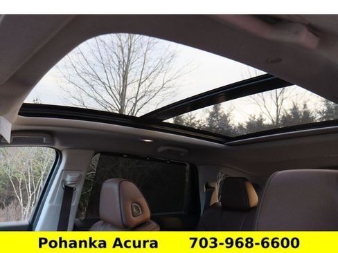 Used 2024 Acura MDX SH-AWD w/ Advance Package image 22