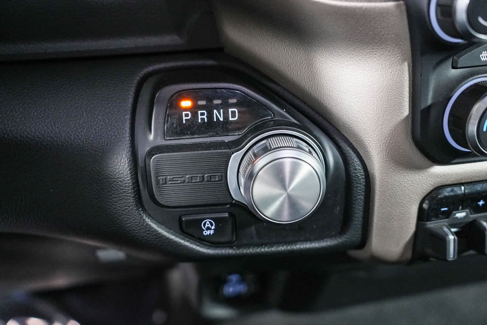 Used 2022 RAM 1500 Laramie RWD image 19