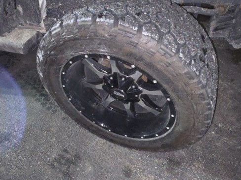 Used 2014 Jeep Wrangler Unlimited Sahara image 27