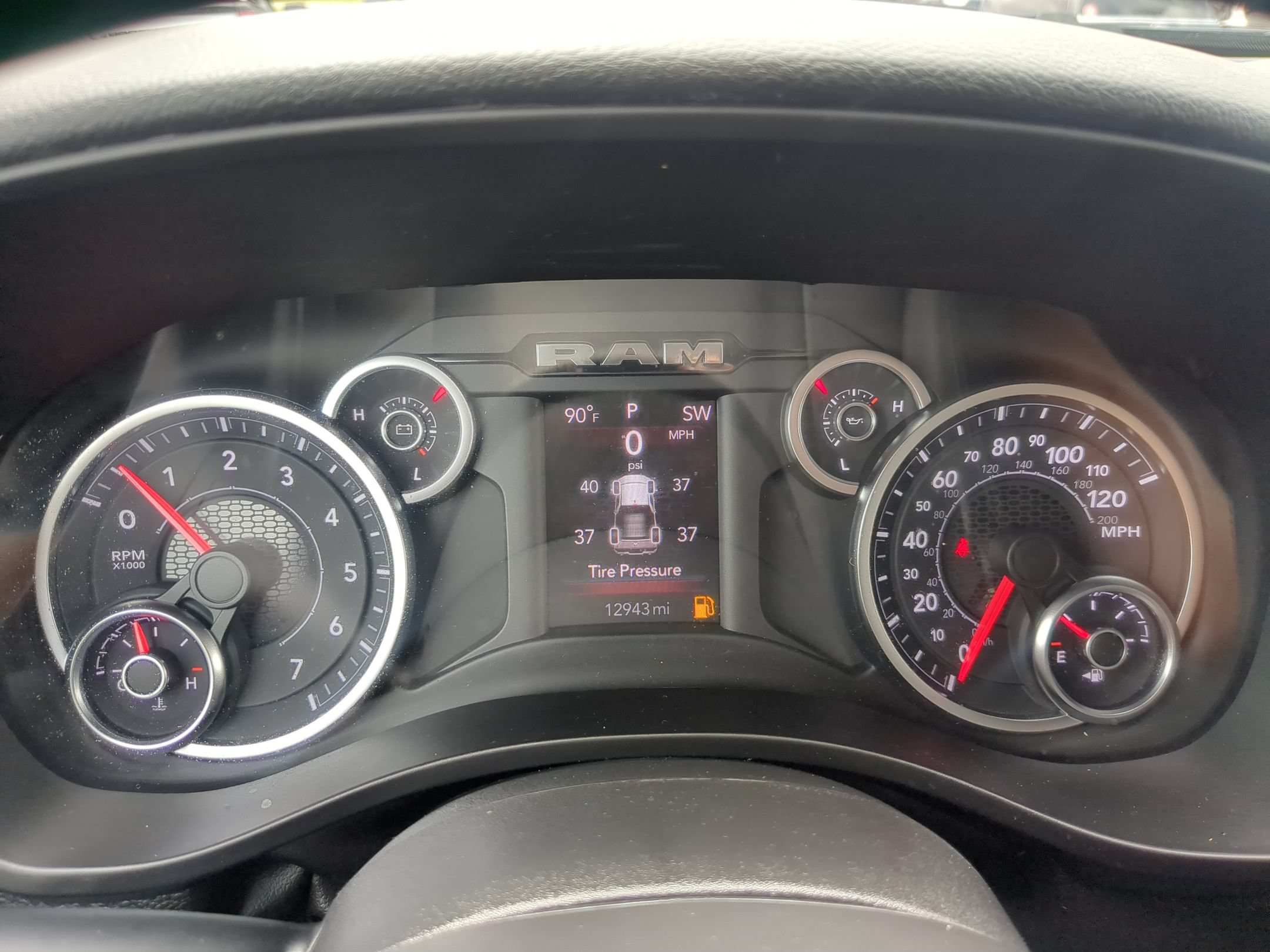 Used 2025 RAM 1500 Lone Star AWD/4WD image 15