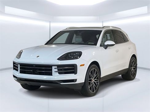 New 2026 Porsche Cayenne image 1