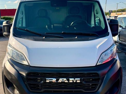 Used 2023 RAM ProMaster 2500 FWD image 10
