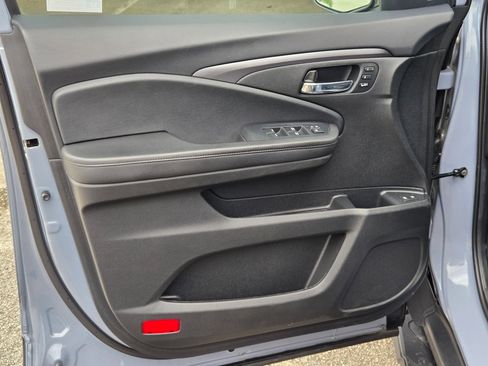Used 2022 Honda Pilot Special Edition image 11