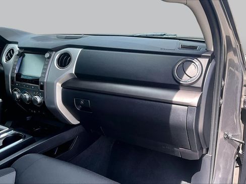 Used 2021 Toyota Tundra SR5 RWD image 17