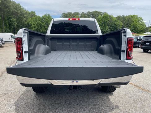 Used 2026 RAM 2500 Big Horn AWD/4WD image 7