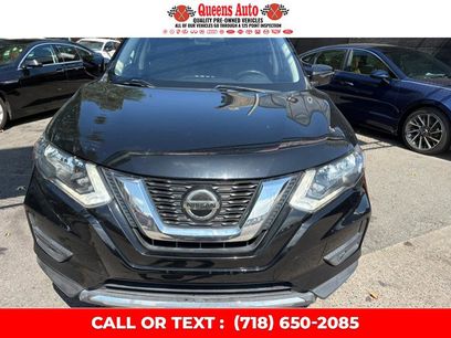 Used 2018 Nissan Rogue SV