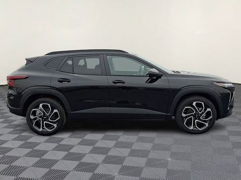 New 2026 Chevrolet Trax RS w/ Sunroof Package image 5