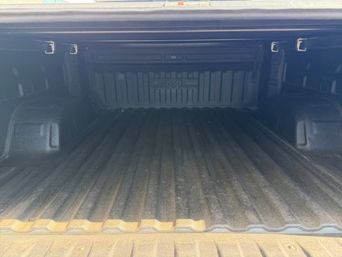 Used 2021 GMC Sierra 1500 SLT AWD/4WD image 29
