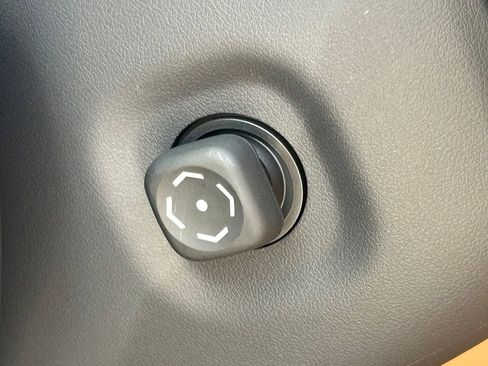 Used 2022 Lexus NX 250 FWD w/ Premium Package image 61