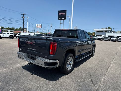 Used 2019 GMC Sierra 1500 SLT w/ SLT Premium Plus Package AWD/4WD image 5