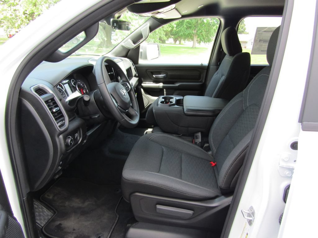 New 2026 RAM 1500 Tradesman AWD/4WD image 20