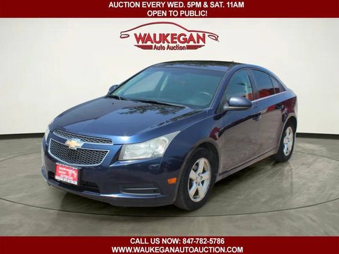 Used 2011 Chevrolet Cruze LT FWD image 1