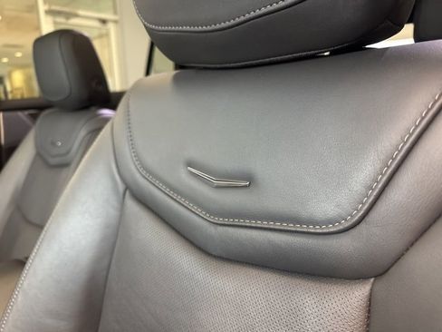 Used 2024 Cadillac XT6 Sport image 18