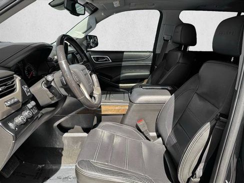 Used 2018 GMC Yukon XL Denali w/ Open Road Package AWD/4WD image 10