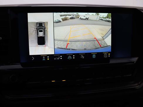 Certified 2022 Chevrolet Silverado 1500 ZR2 image 12