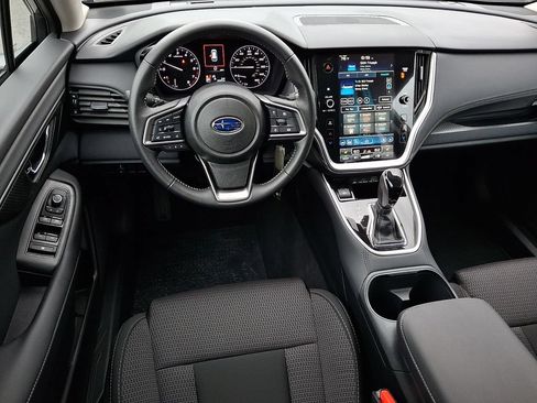 Certified 2025 Subaru Outback Premium AWD/4WD image 11