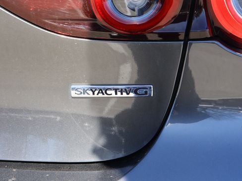 Used 2023 MAZDA MAZDA3 s image 15